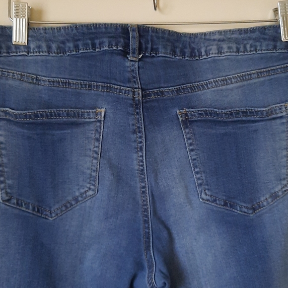 Faded Glory Ankle Jeans - Picture 6 of 10